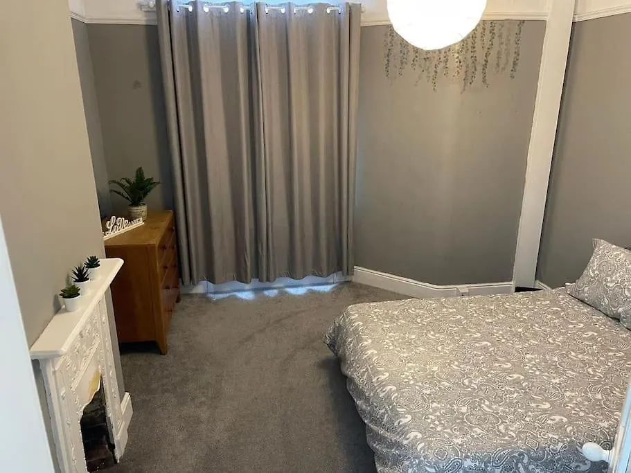 Holiday home Knavesmire Villa York